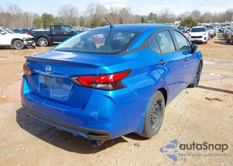 2020 Nissan Versa S 5-Speed Manual Transmission z USA, uszkodzony, nr VIN 3N1CN8BV5LL875509